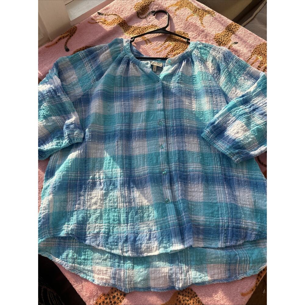 Lightweight Blue Plaid Button-Front Women’s Top